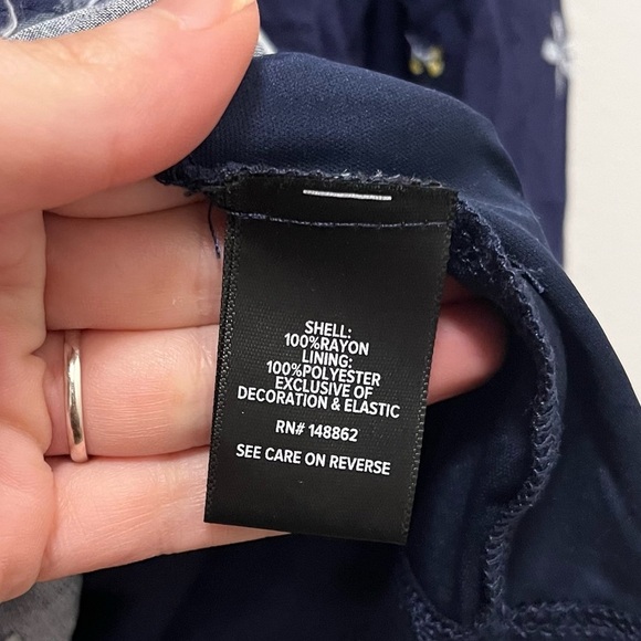 TORRID Challis Button Front Floral Navy Maxi Dress Size 1X - Picture 9 of 10